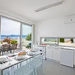 Villa Jenny 23 *